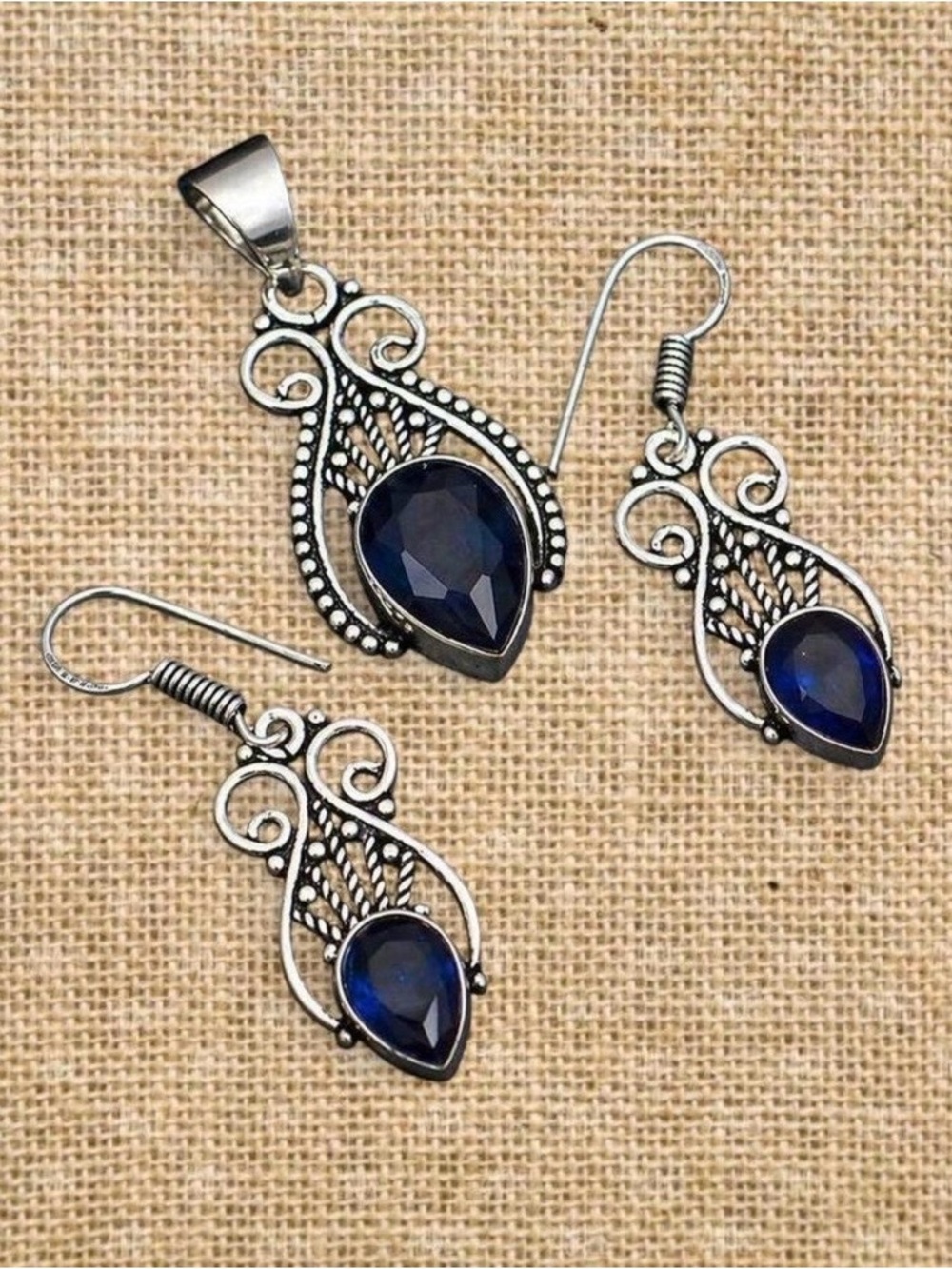Tanzanite Sterling Silver Pendant & Earring Set - Picture 3 of 5